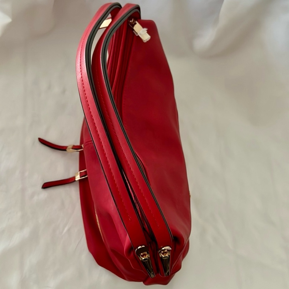 Red Faux Leather Bag ~ Good Size - Picture 4 of 12